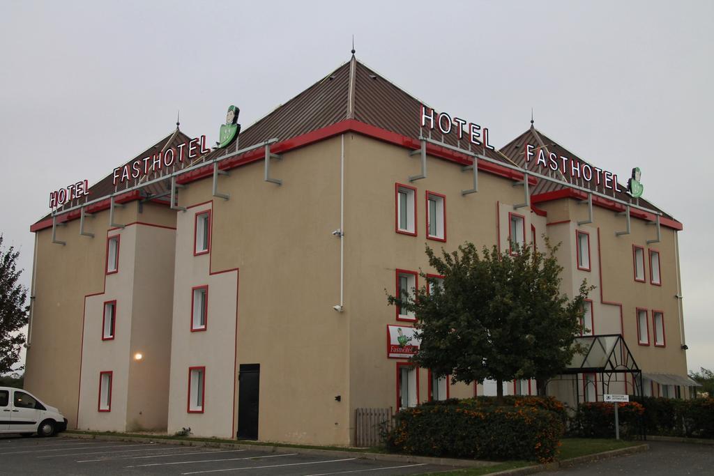 Fasthotel Montereau - Esmans Екстериор снимка
